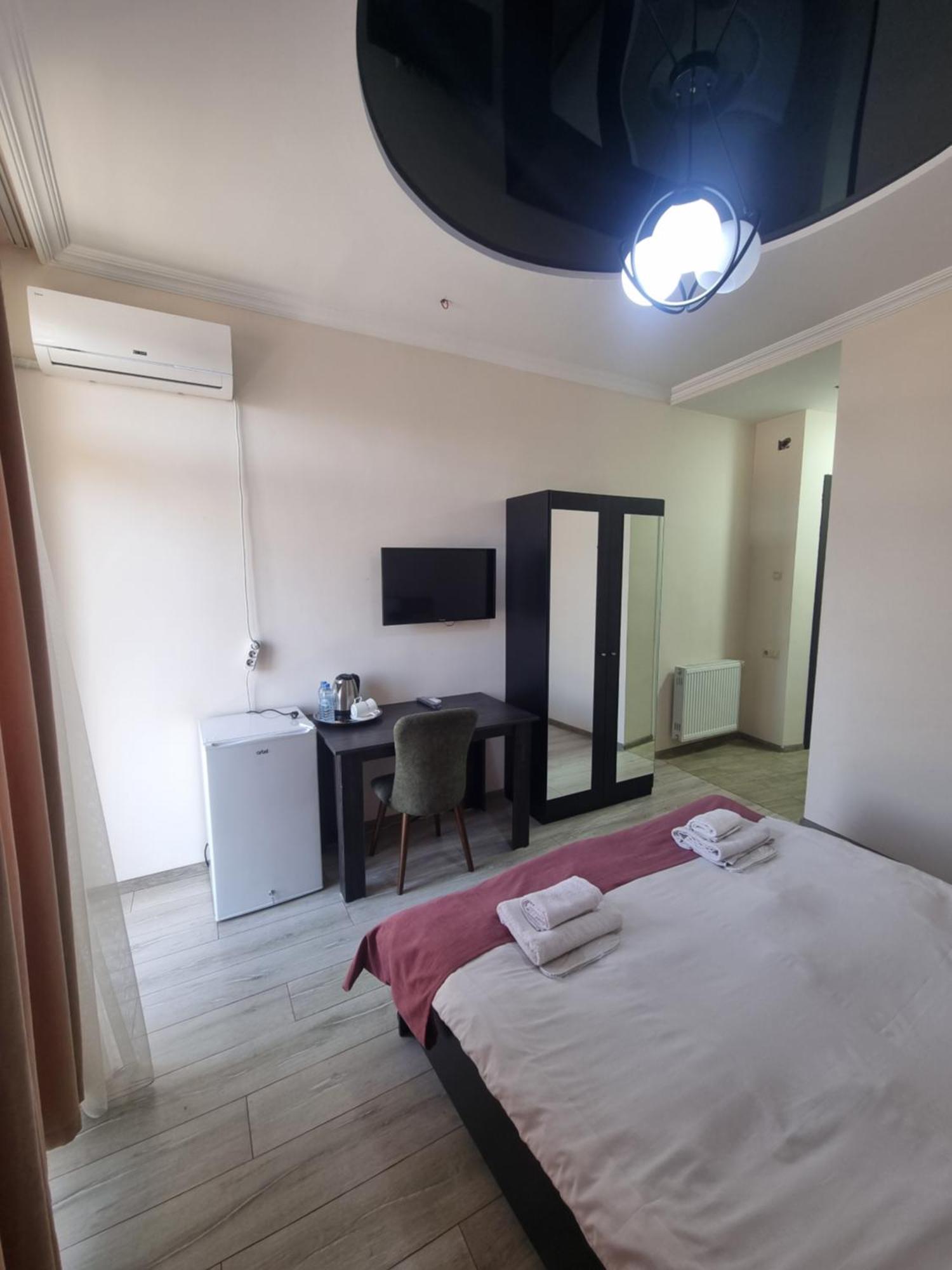Mahali Hotel Batumi Eksteriør billede