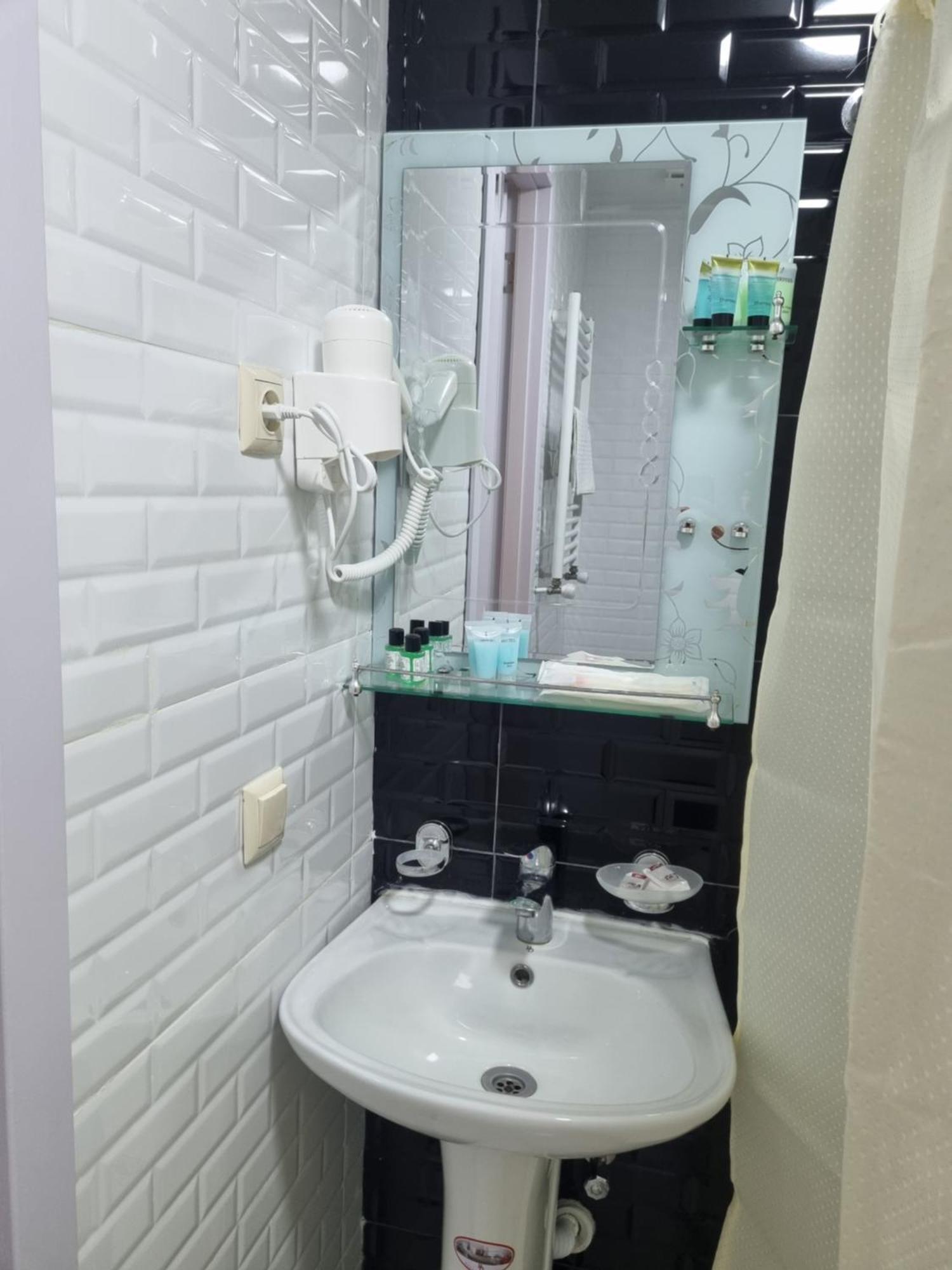 Mahali Hotel Batumi Eksteriør billede