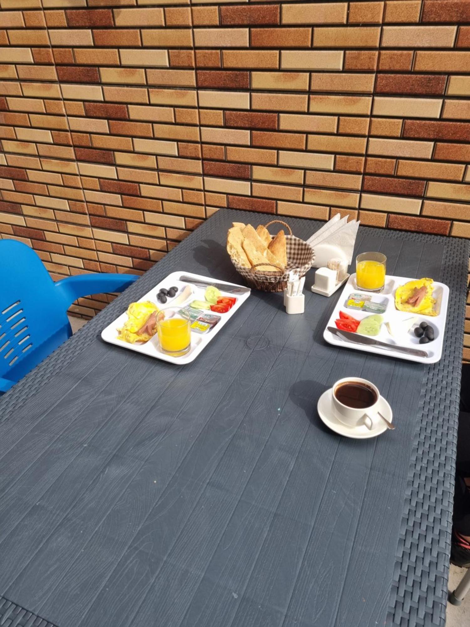 Mahali Hotel Batumi Eksteriør billede