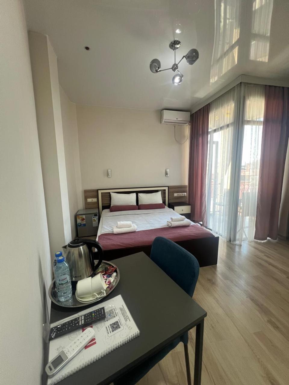 Mahali Hotel Batumi Eksteriør billede